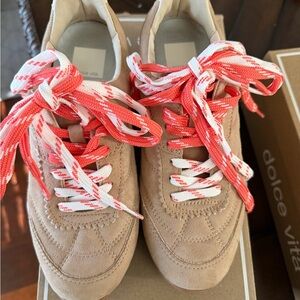 NIB Dolce Vita Laini Camel Suede Sneakers